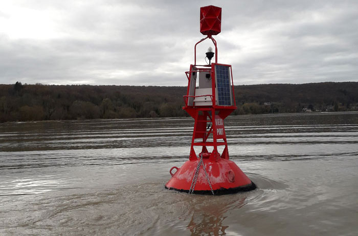 Monitoring upwelling of brackish water in the Seine